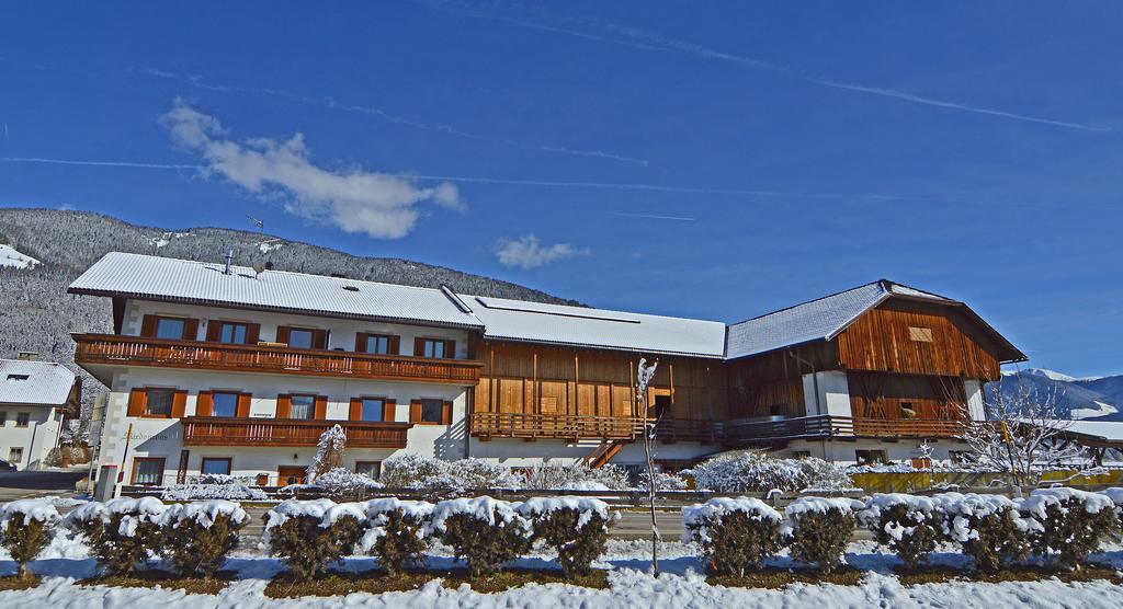 Niedermairhof Villa ฟัลเซส ภายนอก รูปภาพ